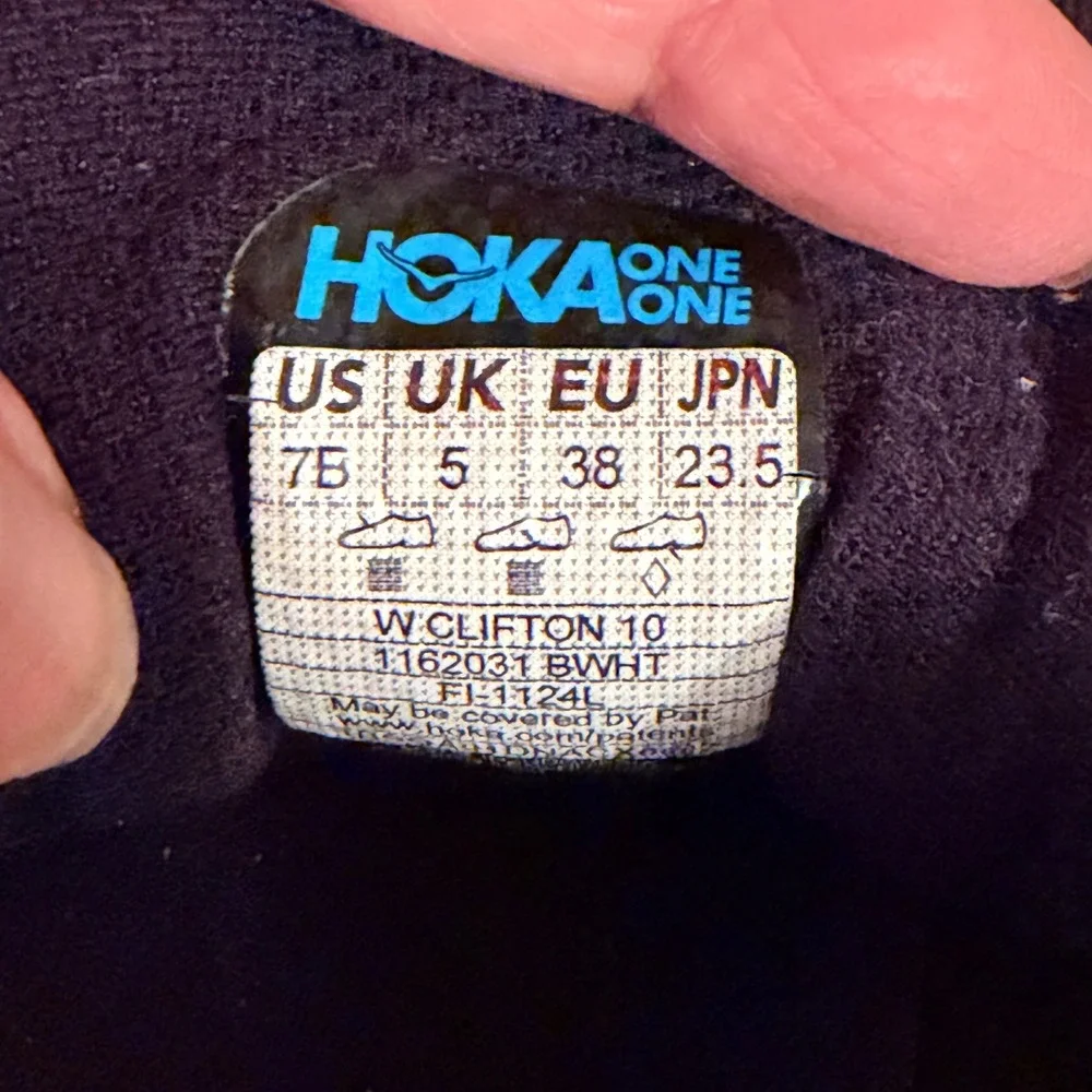 Hoka Clifton 10 Size 7.5 Black White Running Shoes Athletic Sneakers